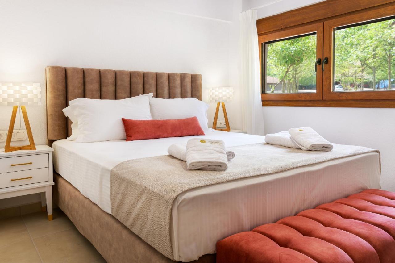 Komitsa Luxury Apartments 네아 로다 외부 사진