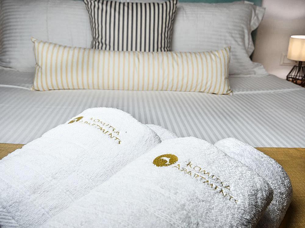 Komitsa Luxury Apartments 네아 로다 객실 사진