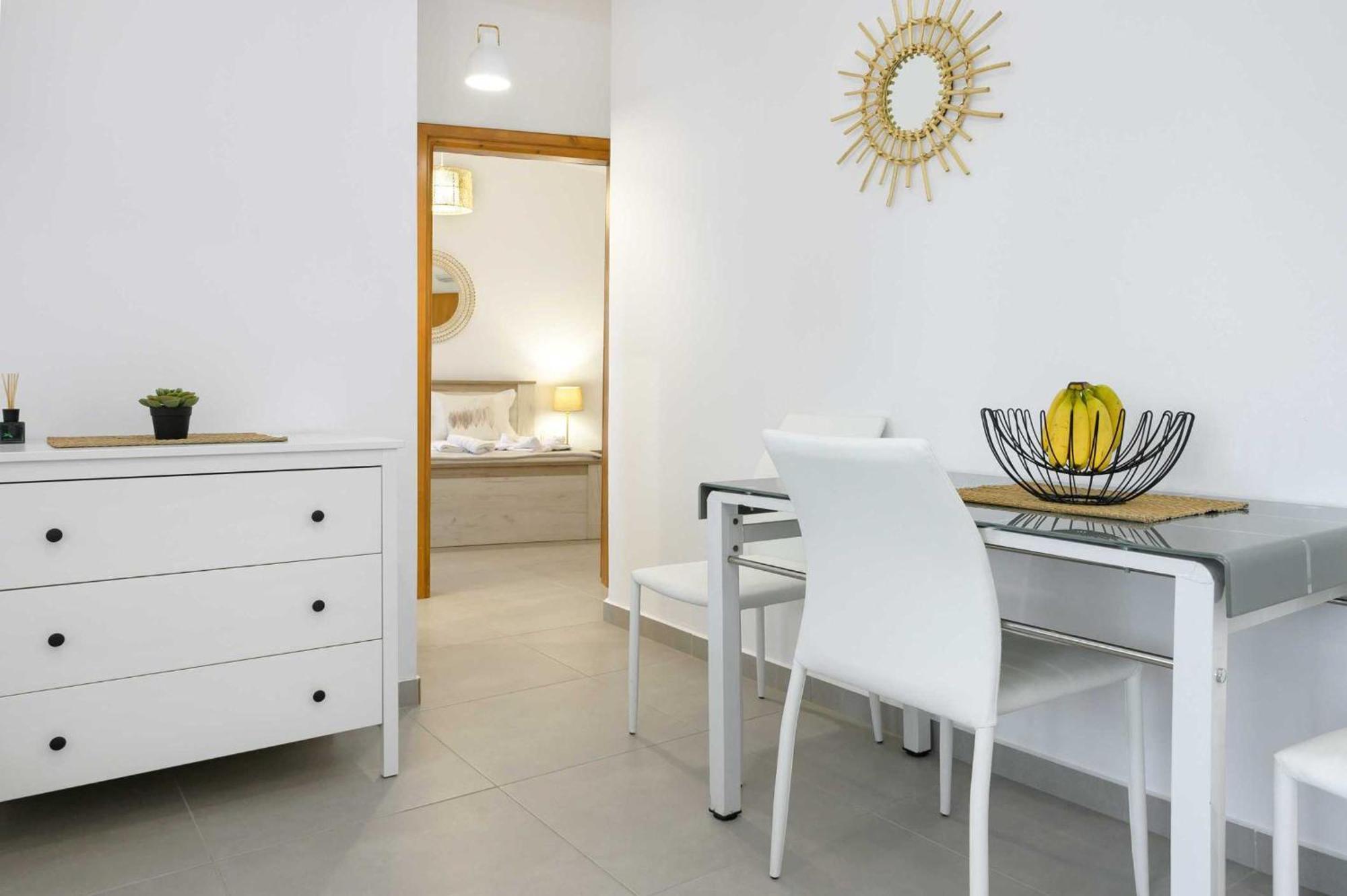Komitsa Luxury Apartments 네아 로다 객실 사진