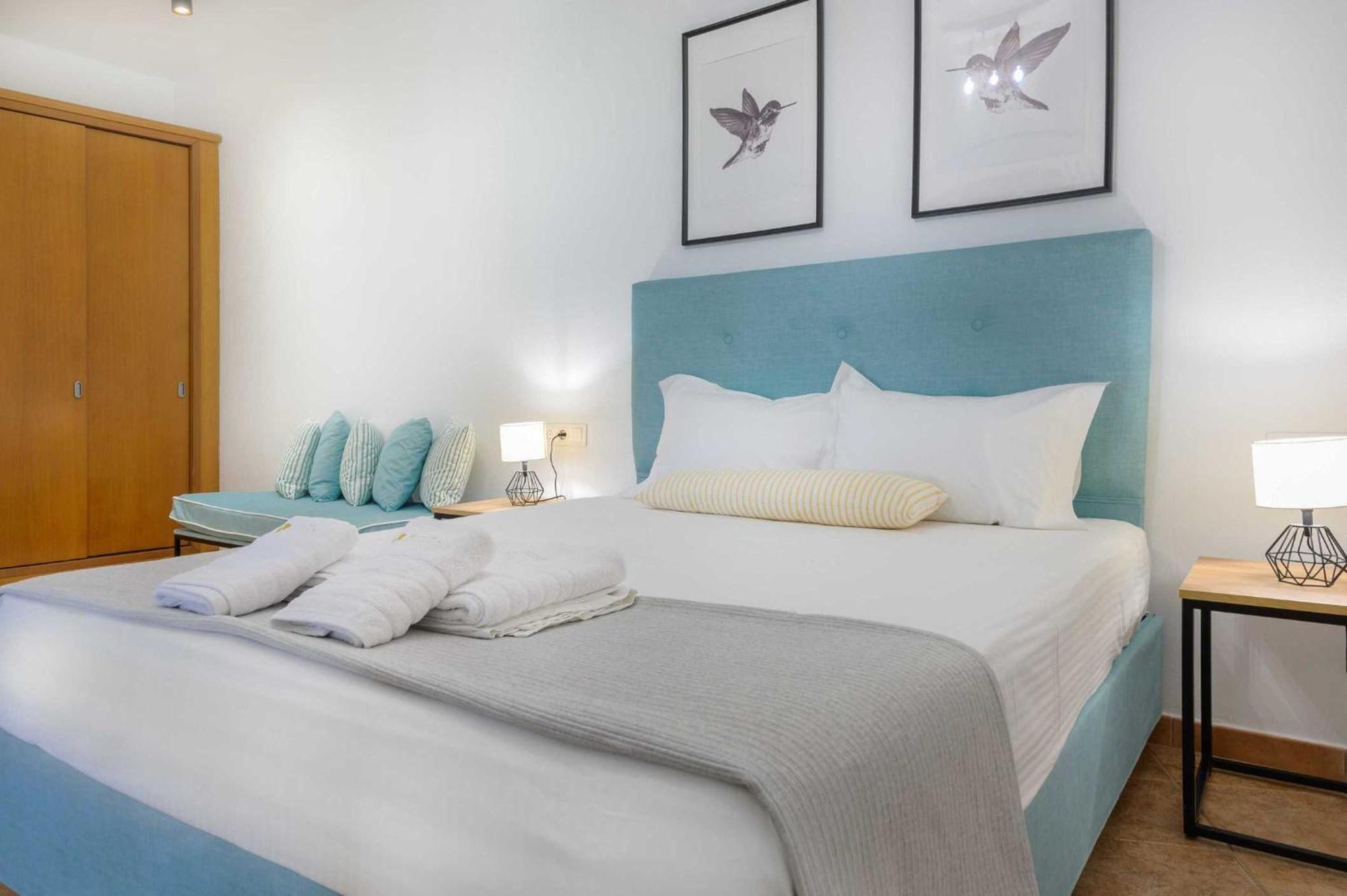 Komitsa Luxury Apartments 네아 로다 객실 사진