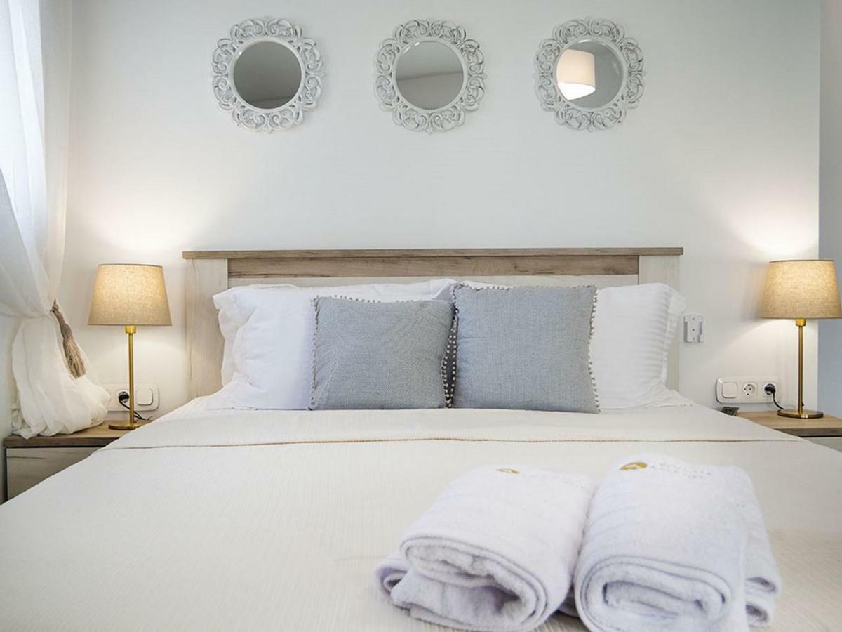 Komitsa Luxury Apartments 네아 로다 외부 사진